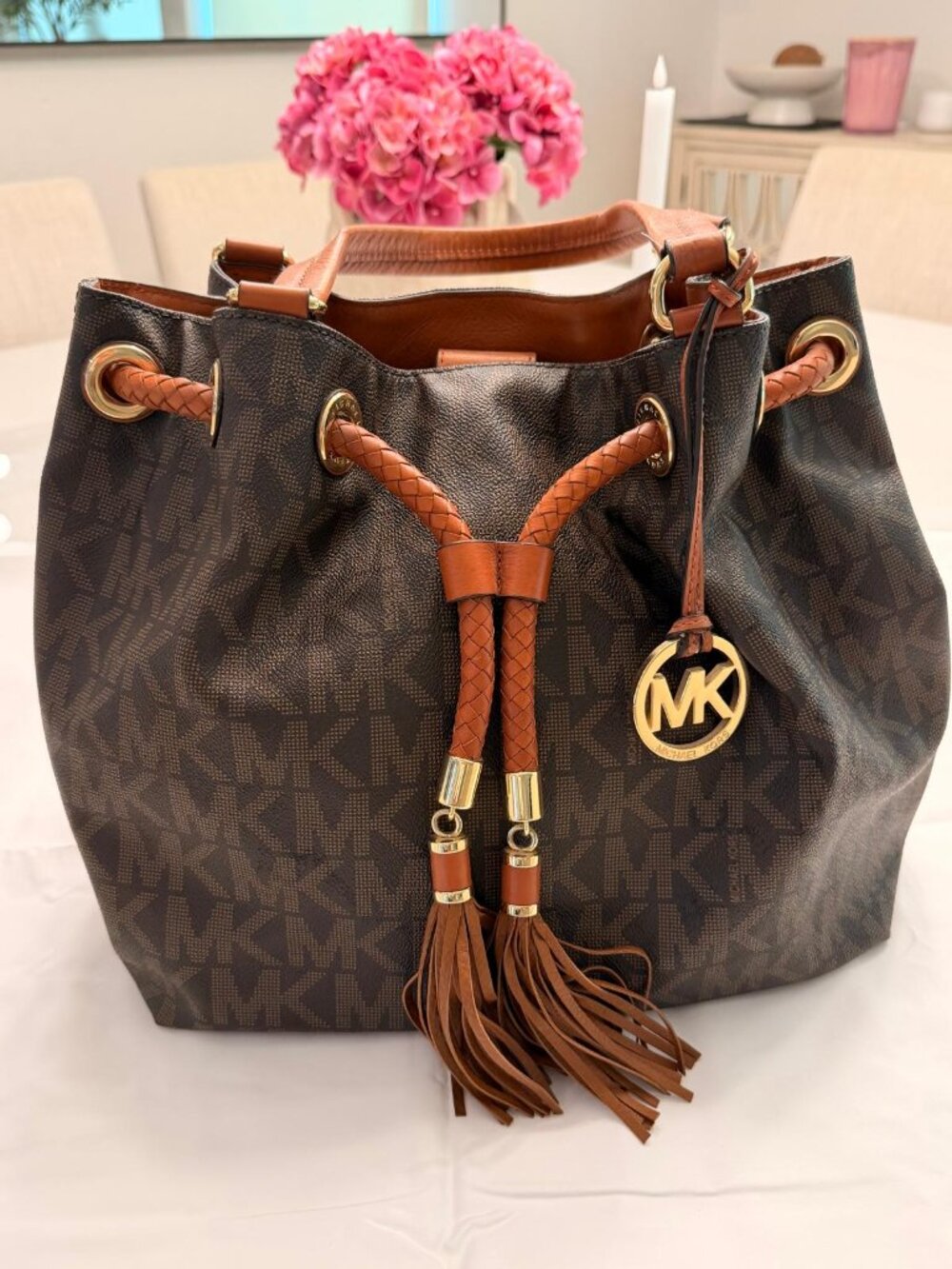 MICHAEL KORS Marina Large Drawstring Tote Bag Monogram Brown Acorn